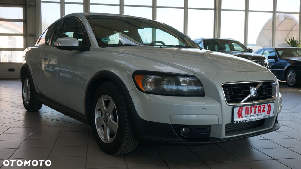 Volvo C30 1.6D Momentum - 11