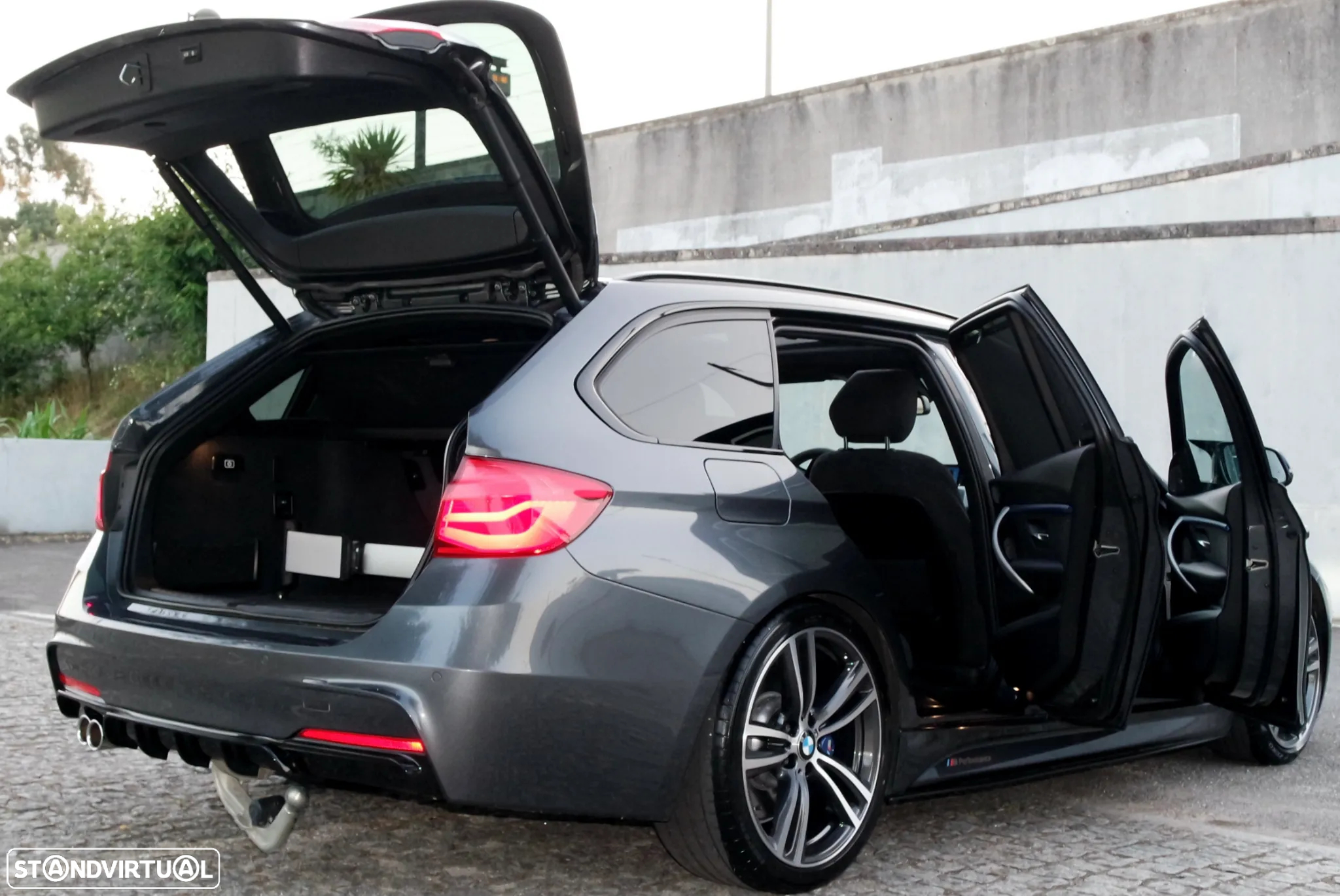 BMW 320 d Touring xDrive Pack M - 17