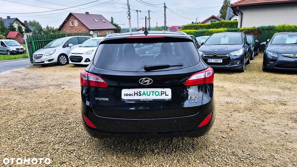 Hyundai i30 1.6 Fifa World Cup Edition - 17
