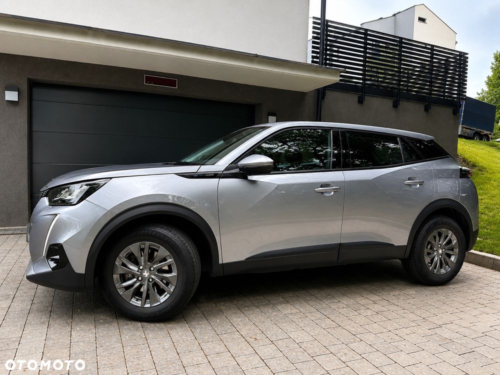 Peugeot 2008 50kWh Style - 2