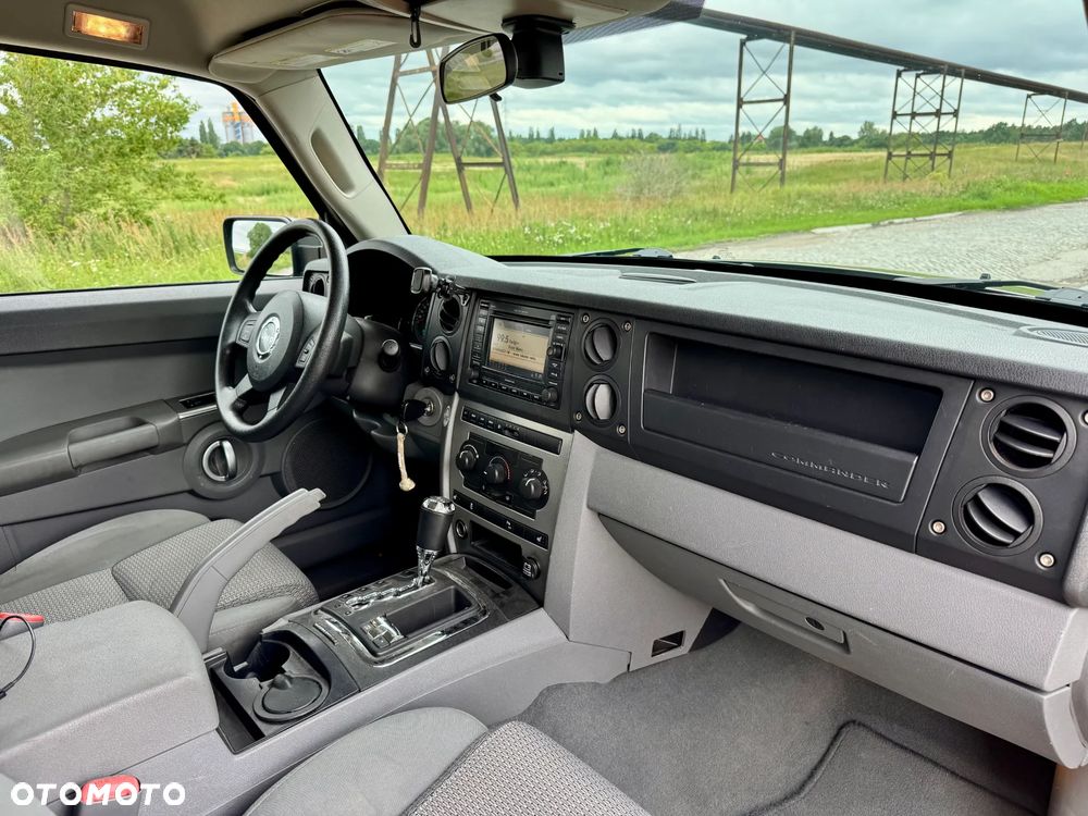 Jeep Commander 3.0 CRD Laredo - 12