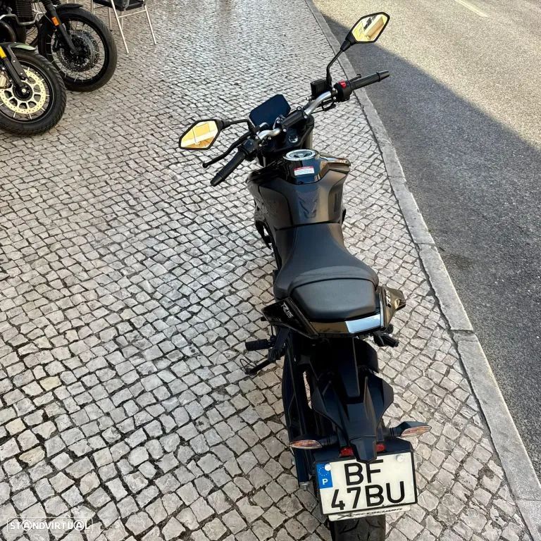 Voge 125R - 28