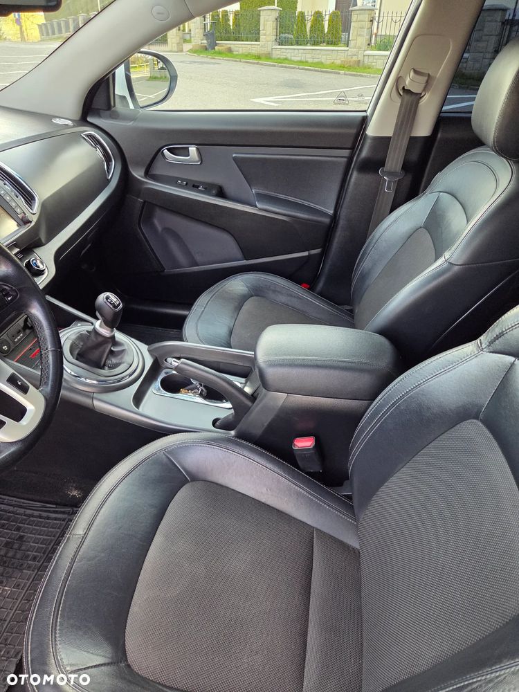 Kia Sportage 2.0 CRDI 4WD Vision - 6