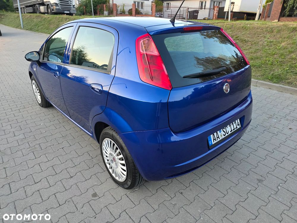 Fiat Grande Punto - 4