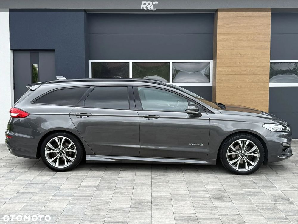 Ford Mondeo - 10