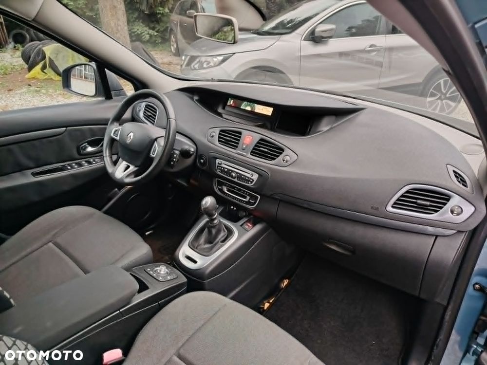 Renault Scenic 1.6 16V 110 Dynamique - 7