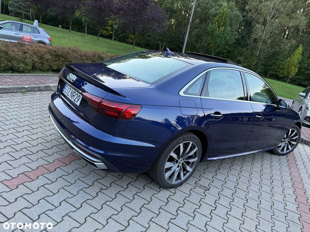 Audi A4 Limousine 40 TFSI S tronic - 3