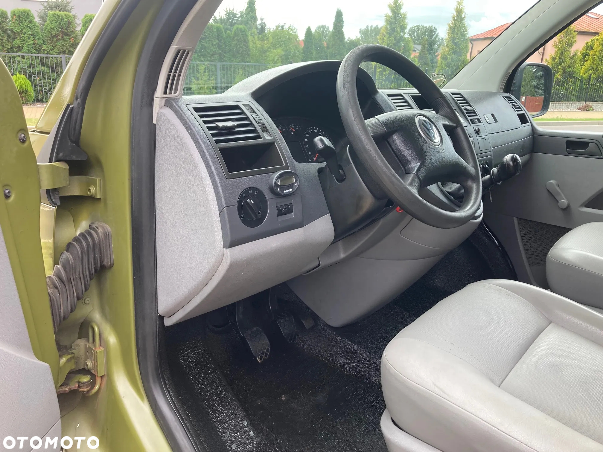 Volkswagen Transporter - 5