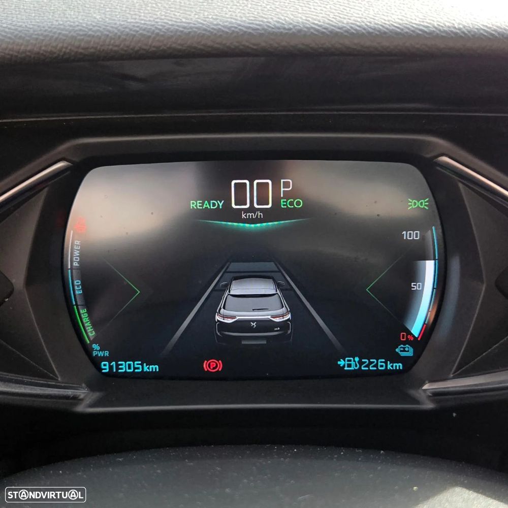 DS DS3 Crossback E-TENSE PERFORMANCE LINE - 16