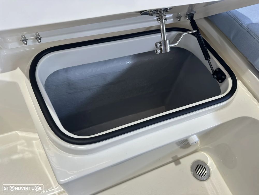 Outra não listada Joker Boat Clubman 22 Plus - 12