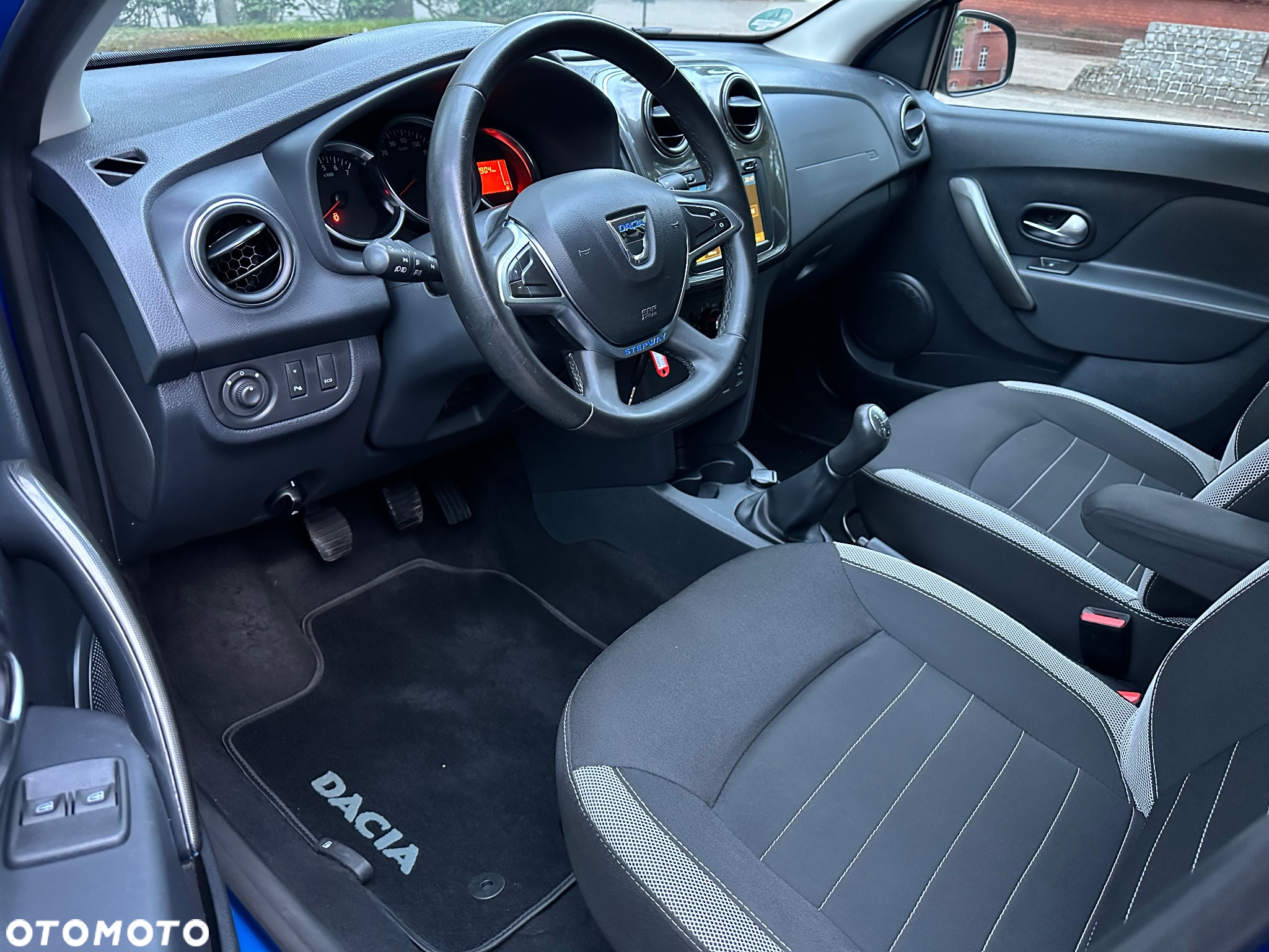 Dacia Logan MCV 0.9 TCe Stepway S&S - 27