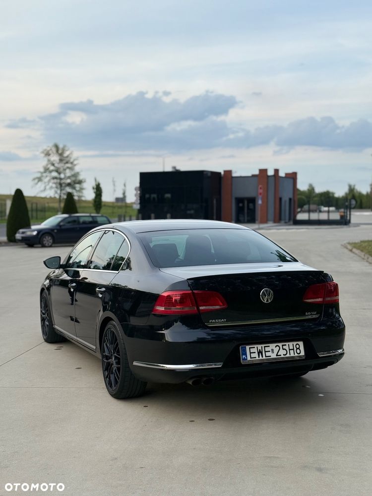 Volkswagen Passat 2.0 TDI Highline DSG - 7