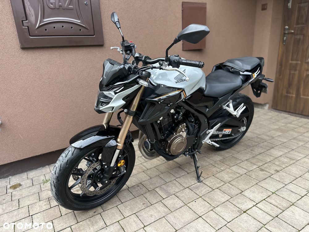 Honda CB - 24
