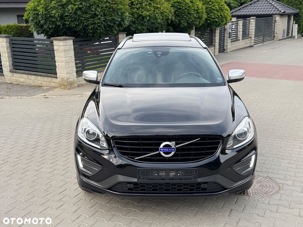 Volvo XC 60 D5 AWD R-Design Kinetic - 4