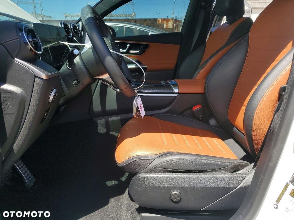 Mercedes-Benz GLC 300 4Matic 9G-TRONIC Edition Avantgarde - 8