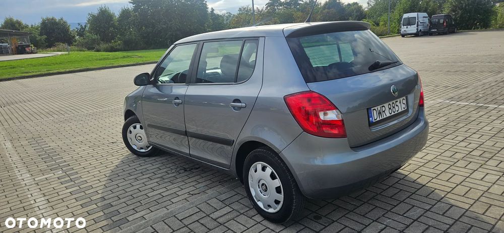 Skoda Fabia 1.2 TSI Ambiente - 4