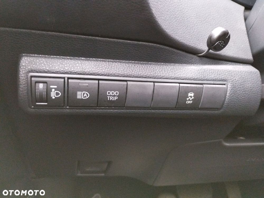Toyota Corolla 1.8 Hybrid Style - 16