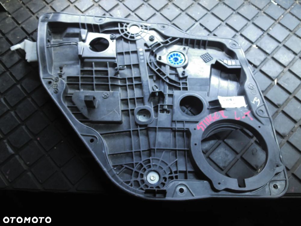 PODNOŚNIK SZYBY LEWY TYŁ KIA STINGER - 1