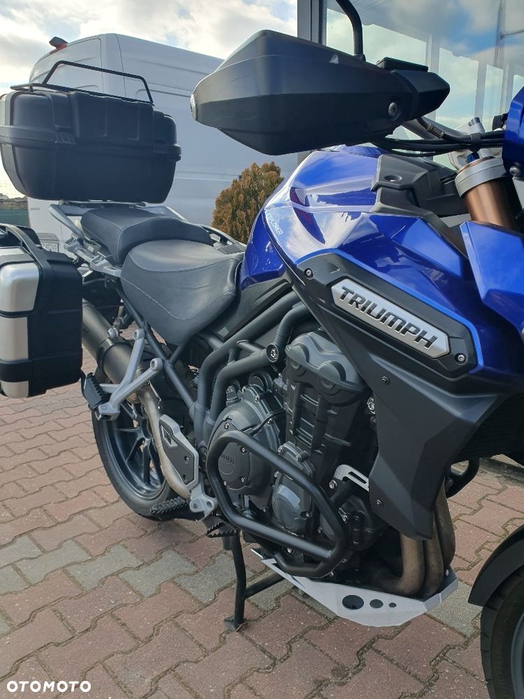Triumph Tiger - 9