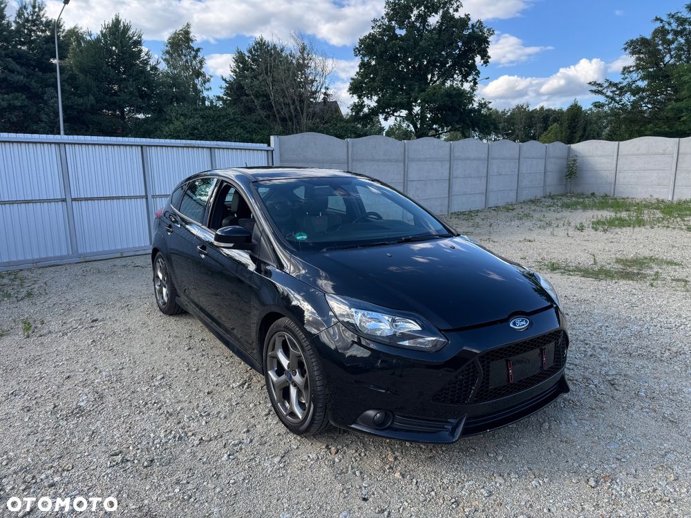Ford Focus 2.0 EcoBoost ST - 2