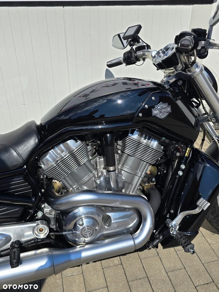 Harley-Davidson V-Rod Muscle - 4