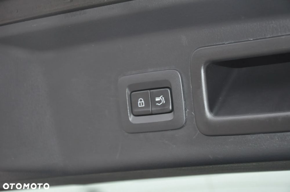 Mazda CX-30 SKYACTIV-X 2.0 M-Hybrid SELECTION - 26