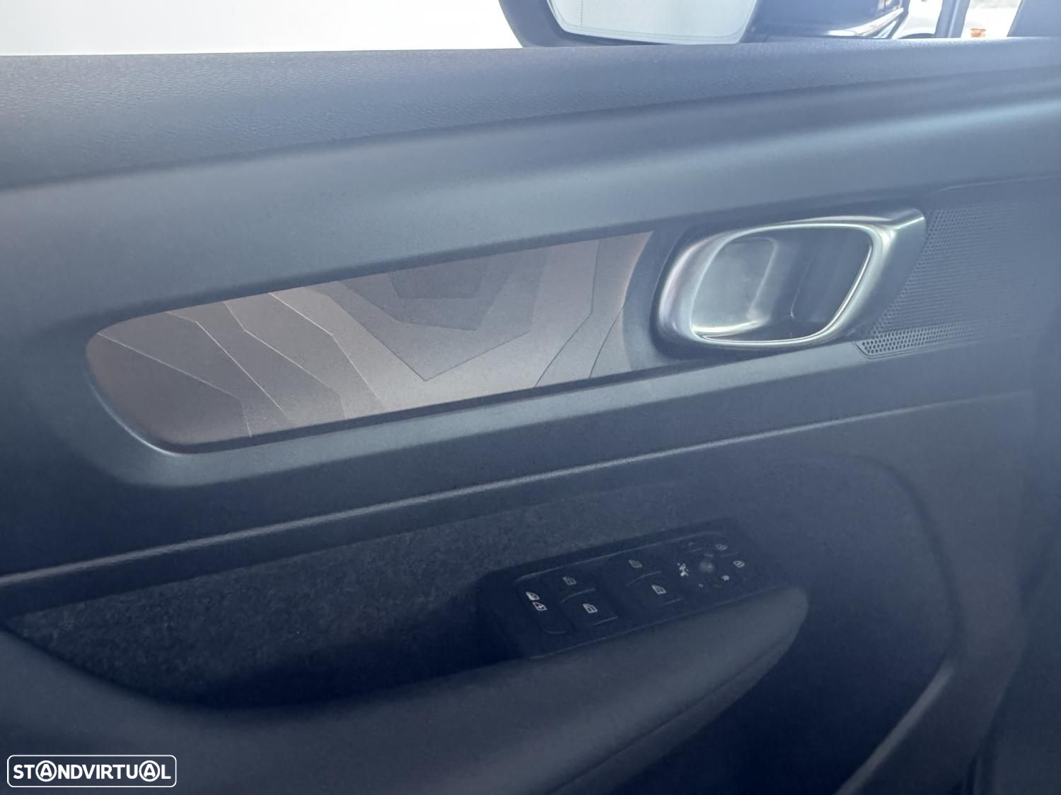 Volvo XC 40 1.5 T4 PHEV Core - 24