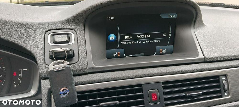 Volvo V70 D3 Momentum - 17