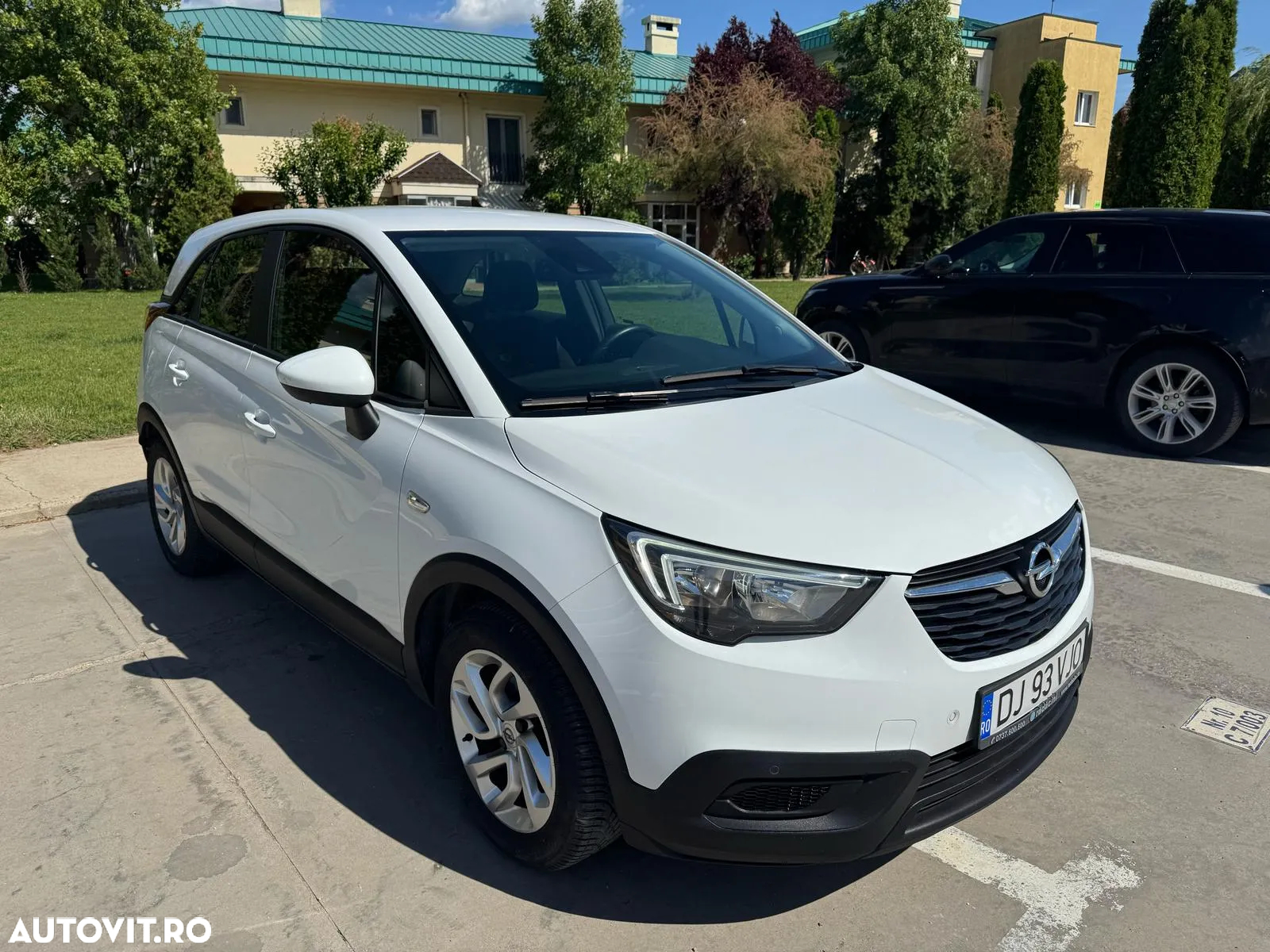 Opel Crossland X 1.2 Design Line - 14