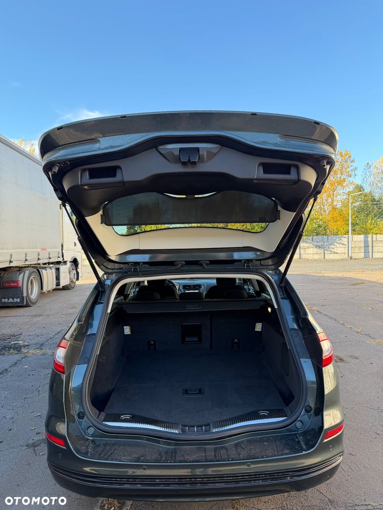 Ford Mondeo - 12
