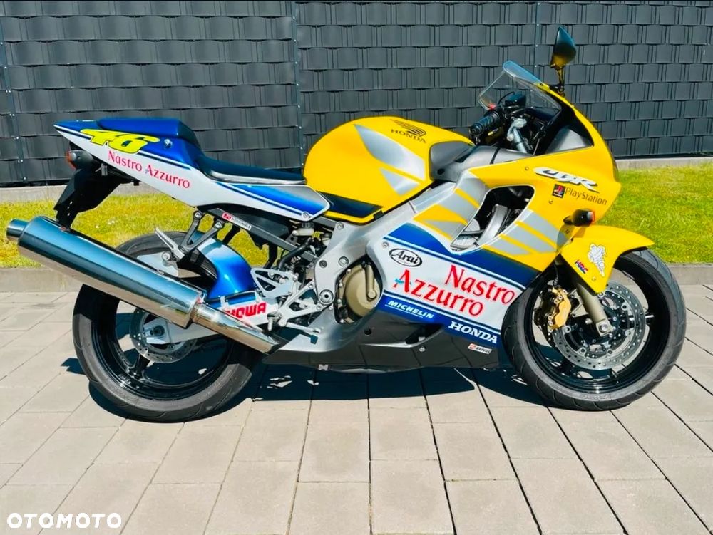 Honda CBR - 1