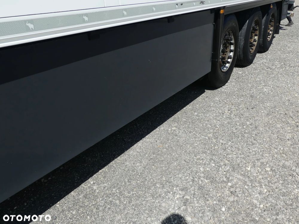 Schmitz Cargobull CHŁODNIA / DOPPELSTOCK / OŚ PODNOSZONA / 6300 MTH / - 18