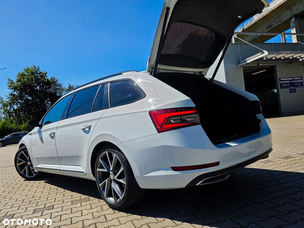 Skoda Superb 2.0 TSI Sportline DSG - 30