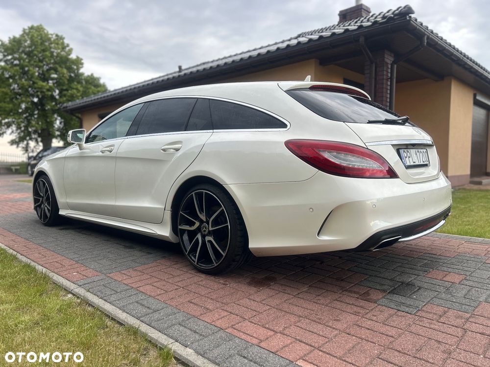 Mercedes-Benz CLS - 10