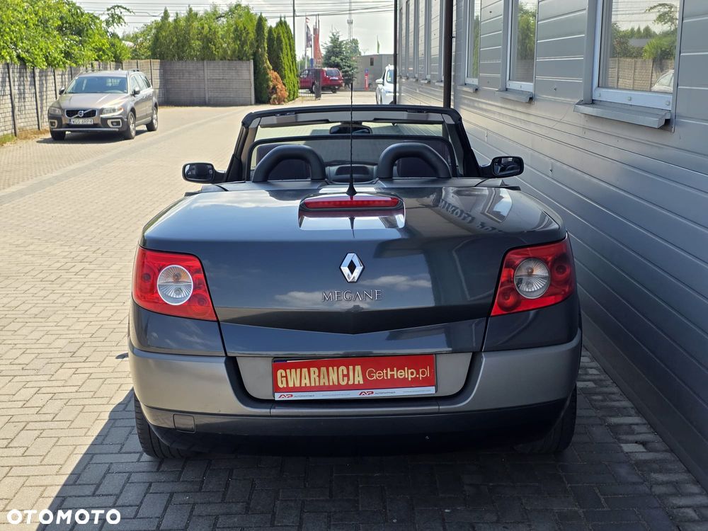 Renault Megane 2.0 16V Privilege - 14