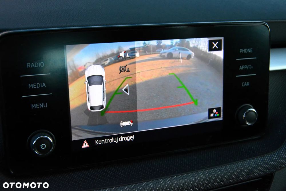 Skoda Fabia 1.0 Ambition - 27