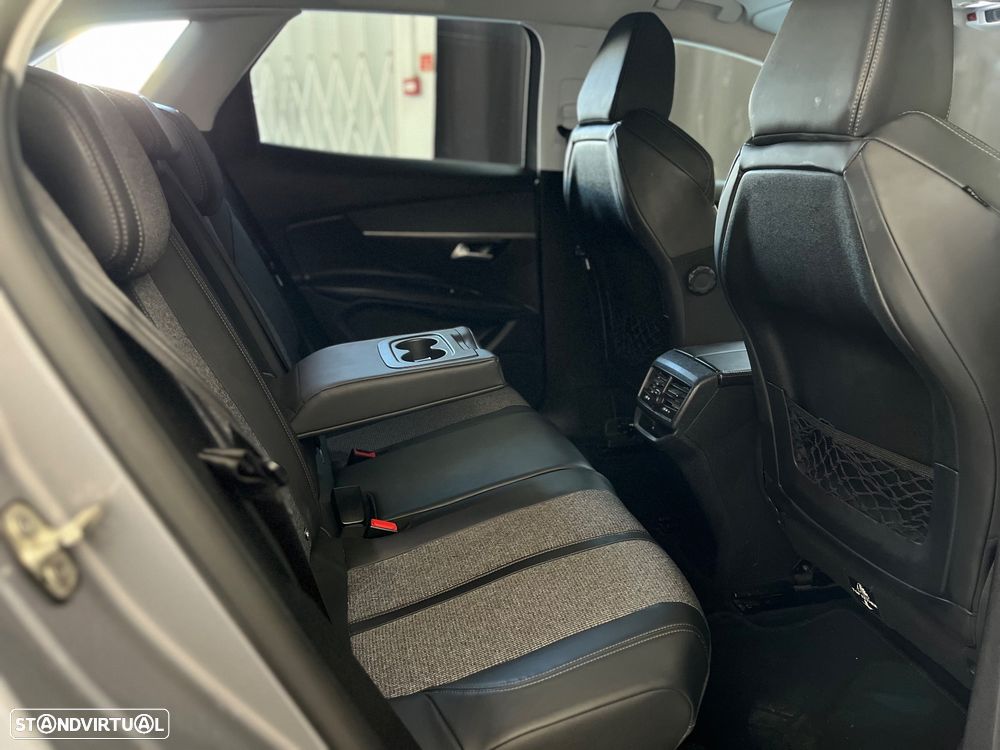 Peugeot 3008 1.5 BlueHDi Allure - 11