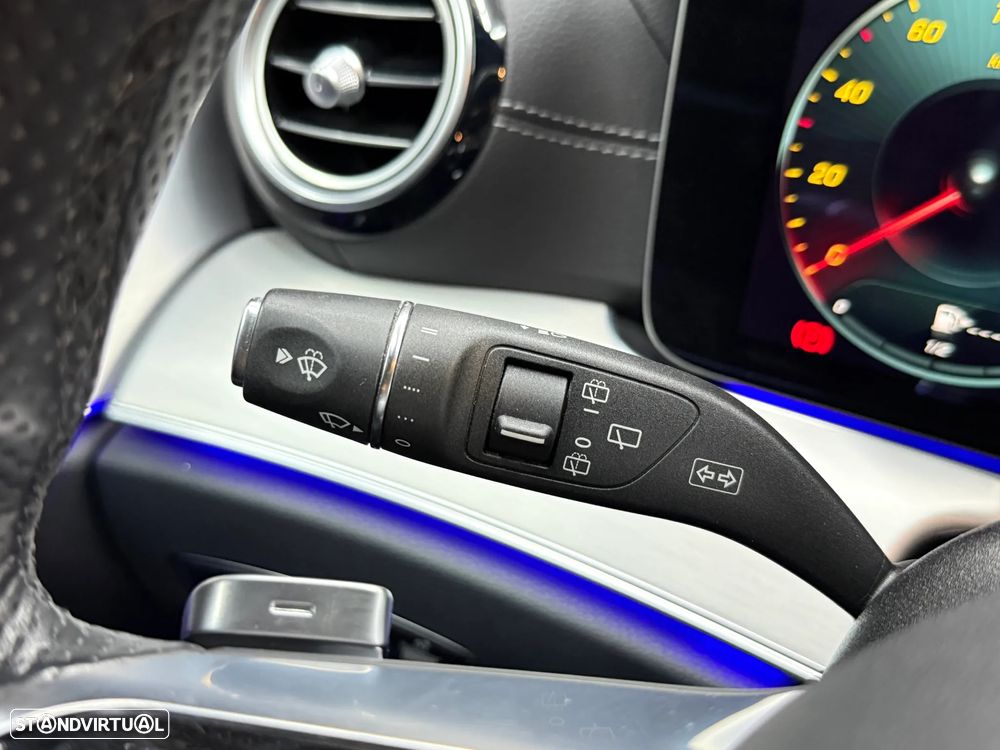 Mercedes-Benz E 300 de 9G-TRONIC AMG Line - 27