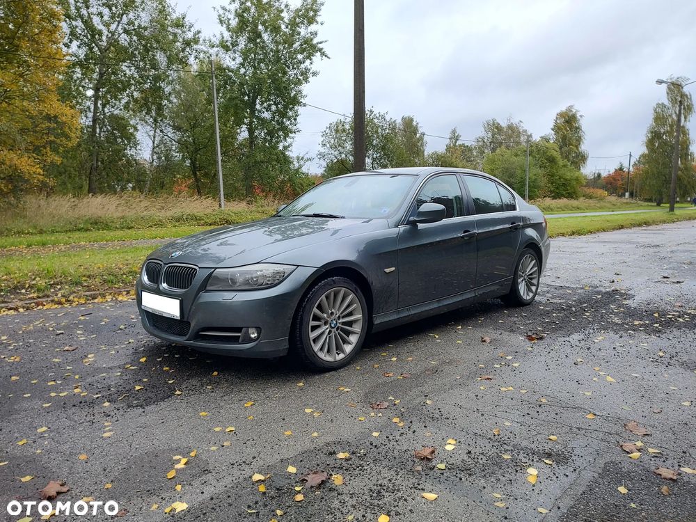 BMW Seria 3 318d - 4