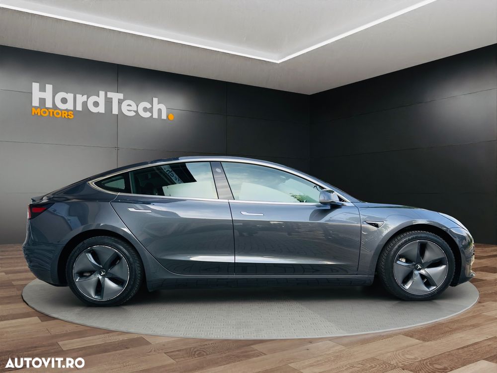Tesla Model 3 Standard - 8