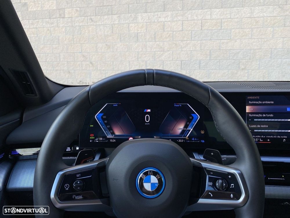 BMW 530 e Pack Desportivo M - 7