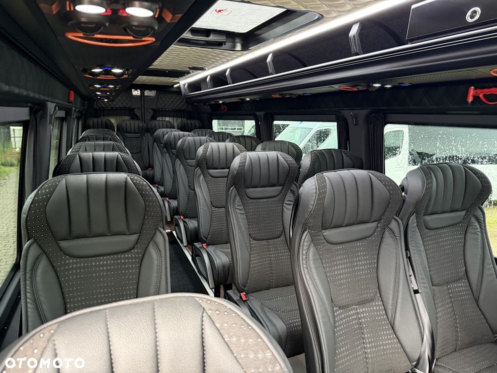 Mercedes-Benz Sprinter 519 Tourist Line - 17