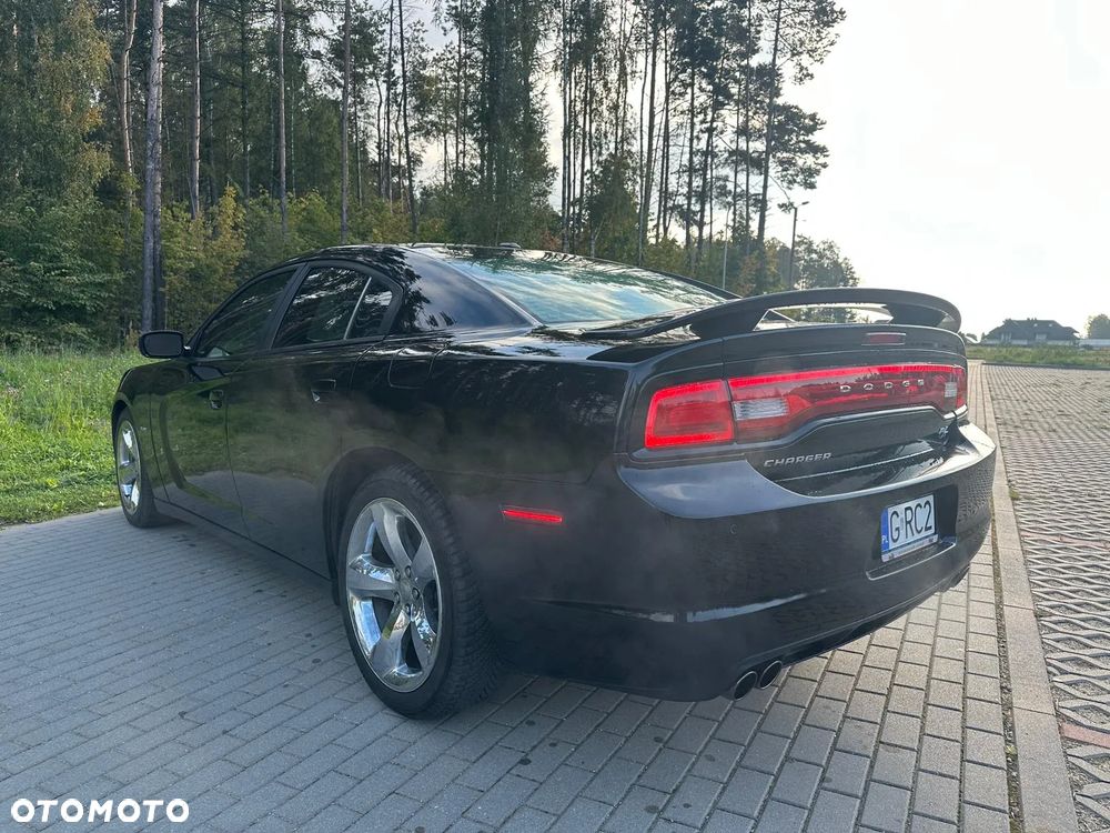 Dodge Charger - 5