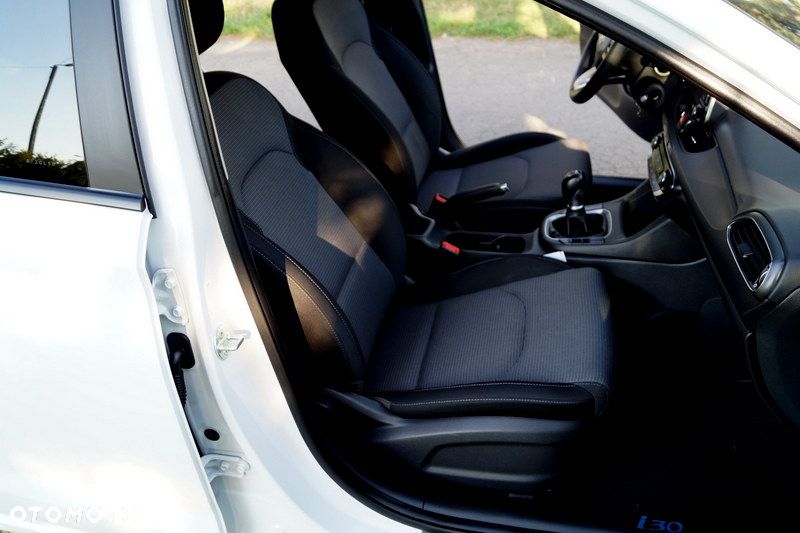 Hyundai i30 - 19