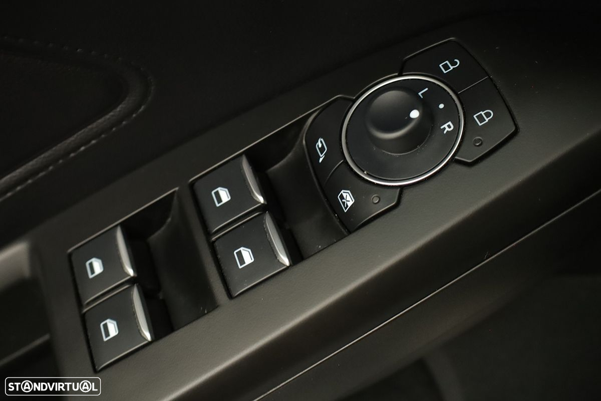 Ford Focus - 19