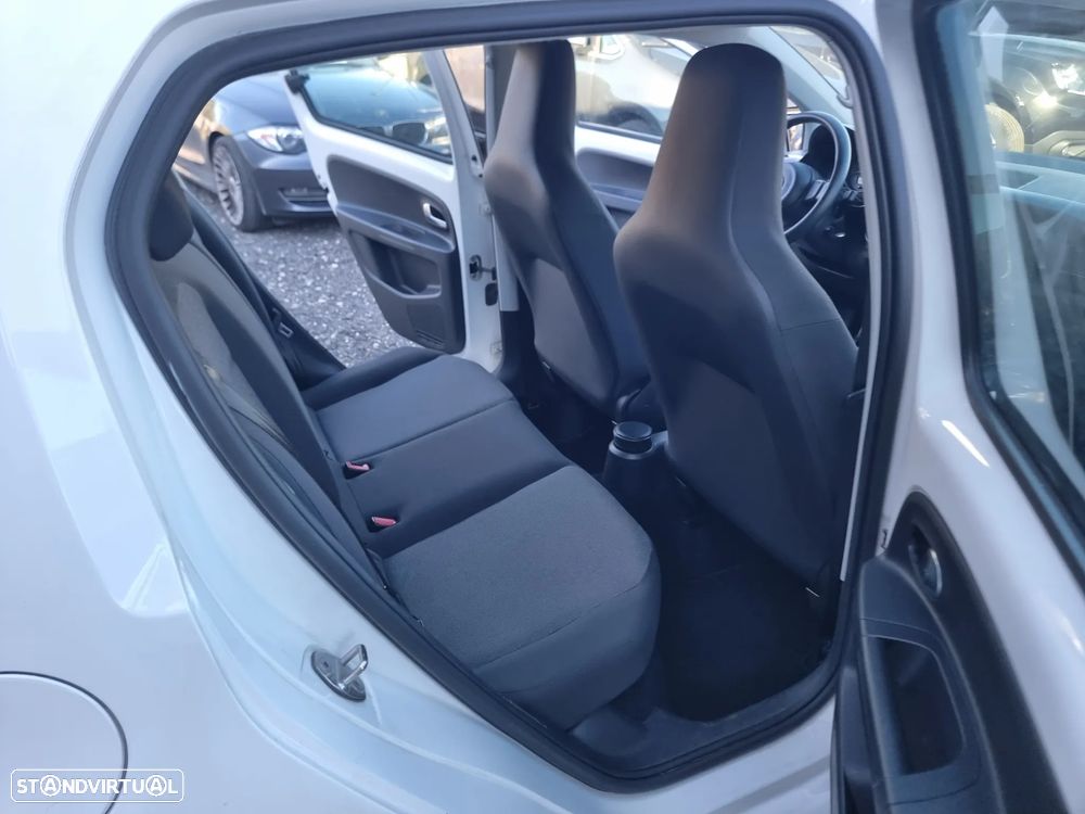 VW Up! 1.0 BlueMotion Move - 15