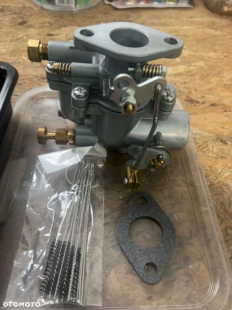 Gaźnik Massey Ferguson FE - 11