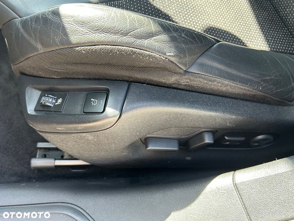 Citroën C5 Tourer HDi 165 FAP Exclusive - 21