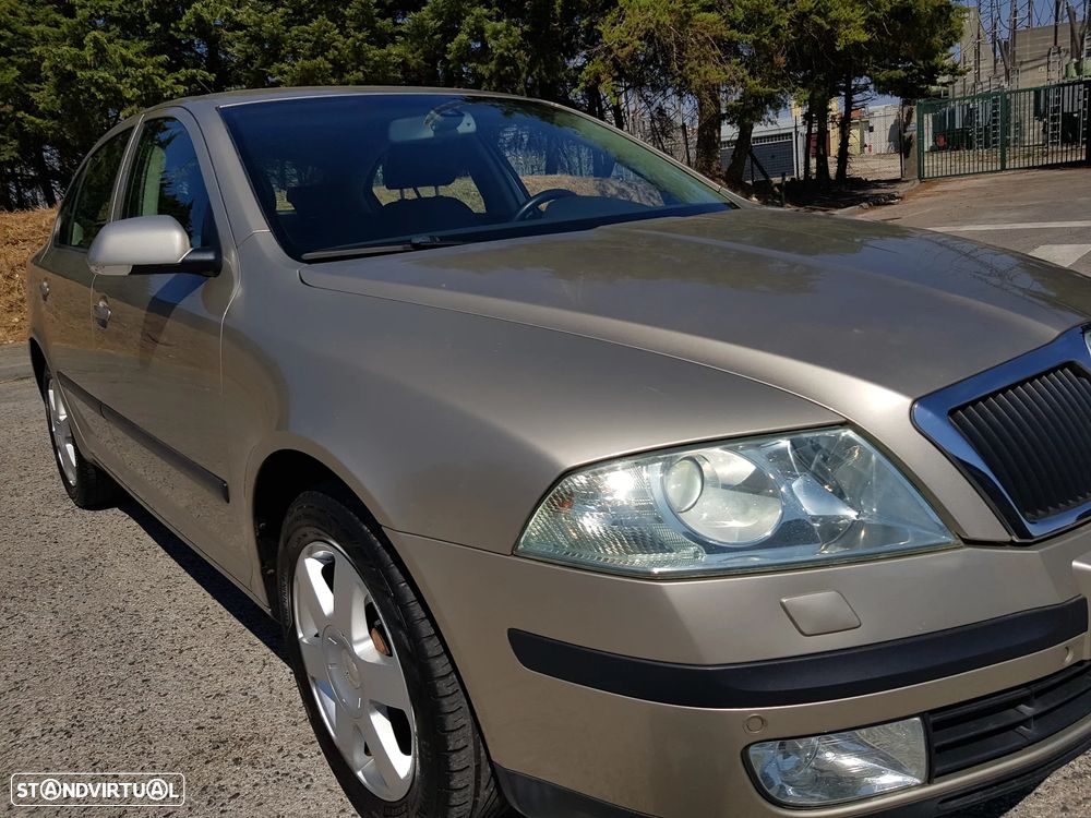 Skoda Octavia 1.6 Elegance - 58