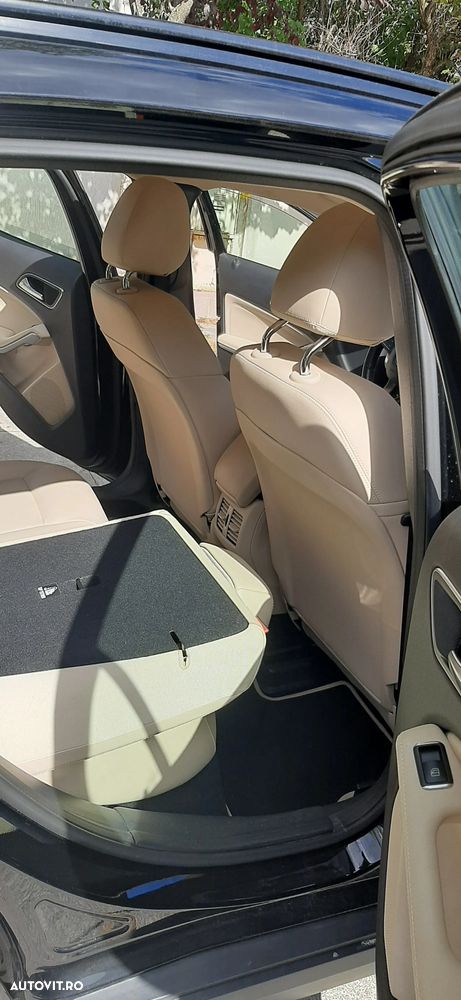 Mercedes-Benz GLA - 29